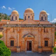 Монастырь Агиа Триада (Μονή Αγίας Τριάδος, Agia Triada Monastery) или Монастырь Святой Троицы